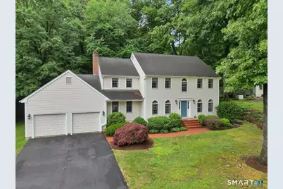 11 Dunne Wood Court, Farmington, CT 06085 - Photo 1