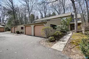 32 Farmington Chase Crescent, Farmington, CT 06032 - Photo 1
