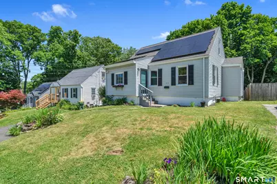 122 Macarthur Drive, Waterbury, CT 06704 - Photo 1