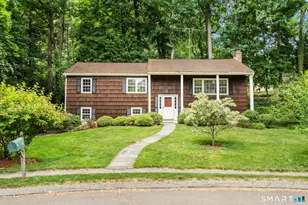 11 Lycett Ct, Norwalk, CT 06850 - Photo 1