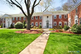 53 Robin Rd, West Hartford, CT 06119 - Photo 1