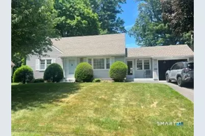35 Circle Drive, Enfield, CT 06082 - Photo 1