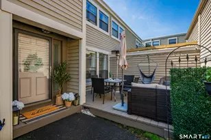 33 Stevens Pl, Rocky Hill, CT 06067 - Photo 1