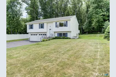37 Torpey Drive, East Hartford, CT 06108 - Photo 1