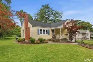 15 Scarborough Rd, Windsor, CT 06095 - Photo 1