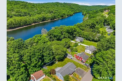 22 Argonne Terrace, Seymour, CT 06483 - Photo 1