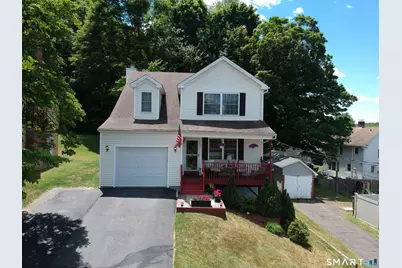 21 Hillcrest Avenue, Meriden, CT 06451 - Photo 1