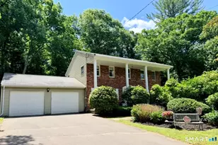 42 Center Rd, Tolland, CT 06084 - Photo 1