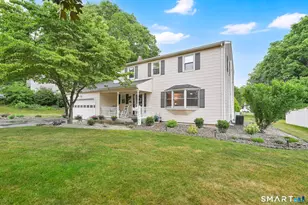 19 Kennedy Rd, Manchester, CT 06042 - Photo 1