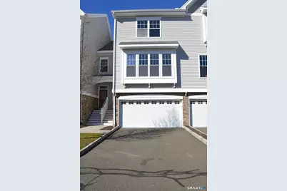 19 Sampson Terrace #19, Danbury, CT 06810 - Photo 1