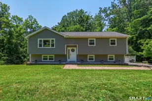 10 Albion Rd, New Fairfield, CT 06812 - Photo 1