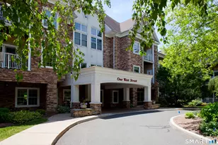 1 West St, Simsbury, CT 06070 - Photo 1