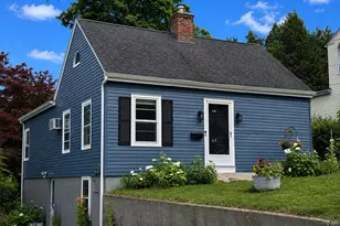 65 Deerfield Ave, Middletown, CT 06457 - Photo 1