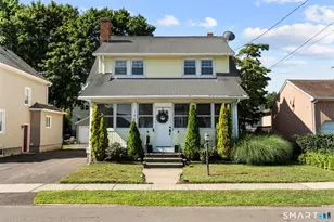 143 Allyndale Dr, Stratford, CT 06614 - Photo 1