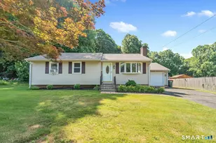 27 Idle Ln, Meriden, CT 06451 - Photo 1