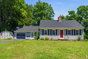 2 Tunxis St, Farmington, CT 06032 - Photo 1