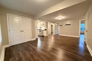 415 School St, Putnam, CT 06260 - Photo 1