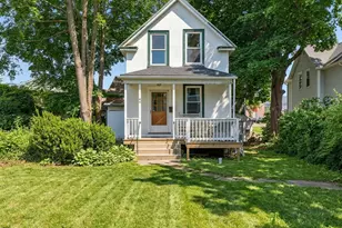 44 Rogers St, New London, CT 06320 - Photo 1