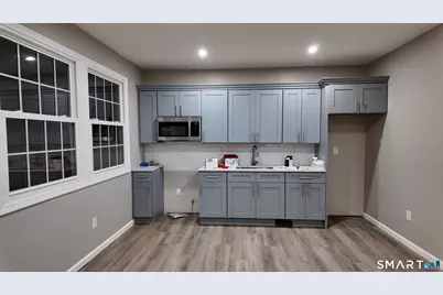106 Helen Street #2nd Floor, Hamden, CT 06514 - Photo 1