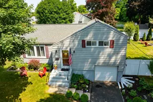 150 Fisk Dr, Newington, CT 06111 - Photo 1