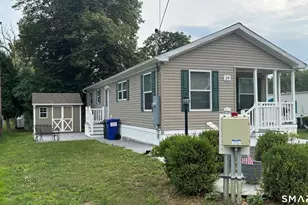 39 Greenlawn Dr, Danbury, CT 06810 - Photo 1