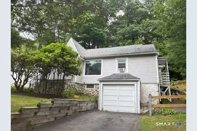 10 Old Waterbury Road #1, Middlebury, CT 06762 - Photo 1