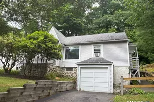 10 Old Waterbury Rd, Middlebury, CT 06762 - Photo 1