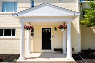 9 Stephen St, Manchester, CT 06040 - Photo 1