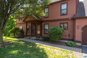 96 Colonial Hill Dr, Wallingford, CT 06492 - Photo 1