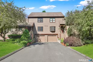 40 Overlook Dr, Monroe, CT 06468 - Photo 1