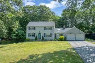 8 Charter Oak Dr, East Lyme, CT 06333 - Photo 1