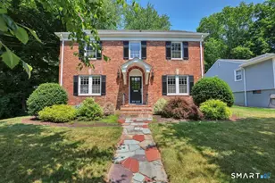 132 N Main St, West Hartford, CT 06107 - Photo 1
