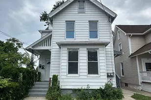 26 Rowan St, Norwalk, CT 06855 - Photo 1