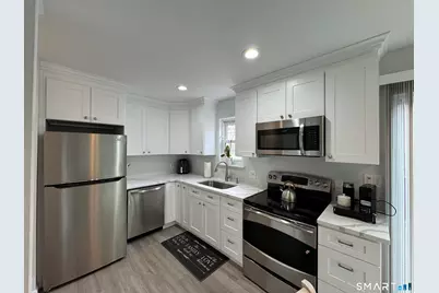 68 Round Tree Drive #3, Naugatuck, CT 06770 - Photo 1