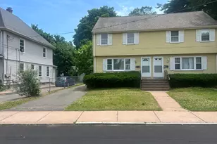 204 School St, Manchester, CT 06040 - Photo 1