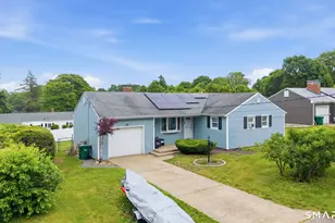 10 Miller Ave, Waterford, CT 06375 - Photo 1