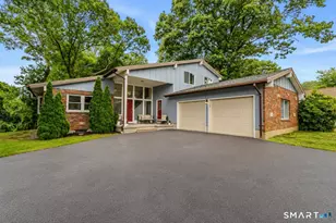 47 Colonial Dr, Waterford, CT 06385 - Photo 1