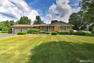 531 Woodruff Rd, Milford, CT 06461 - Photo 1
