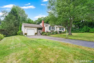 28 Brimwood Dr, Vernon, CT 06066 - Photo 1