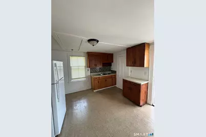 39 Grand Street #4, Middletown, CT 06457 - Photo 3