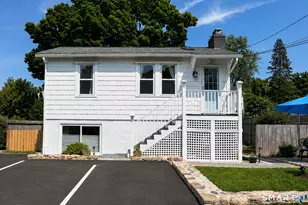 19 Hale St, Westport, CT 06880 - Photo 1