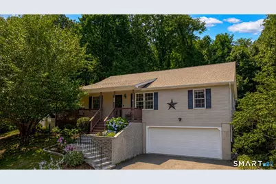 35 Linda Court, Meriden, CT 06450 - Photo 1