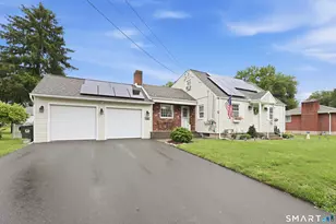 142 Nicholson St, Newington, CT 06111 - Photo 1