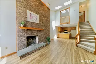 33 Ivy Ln, South Windsor, CT 06074 - Photo 1