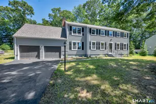 22 Trumbull Rd, Waterford, CT 06385 - Photo 1