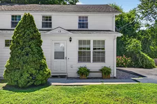13 Sunnyside E Rd, Norwich, CT 06360 - Photo 1