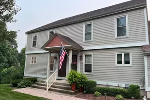 124 Colonial Hill Dr, Wallingford, CT 06492 - Photo 1