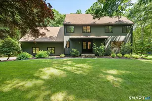 20 Riverside Ct, Guilford, CT 06437 - Photo 1