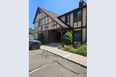 27 Canterbury Road #27, Bridgeport, CT 06606 - Photo 1