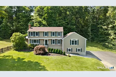 19 Laura Lane, Oxford, CT 06478 - Photo 1